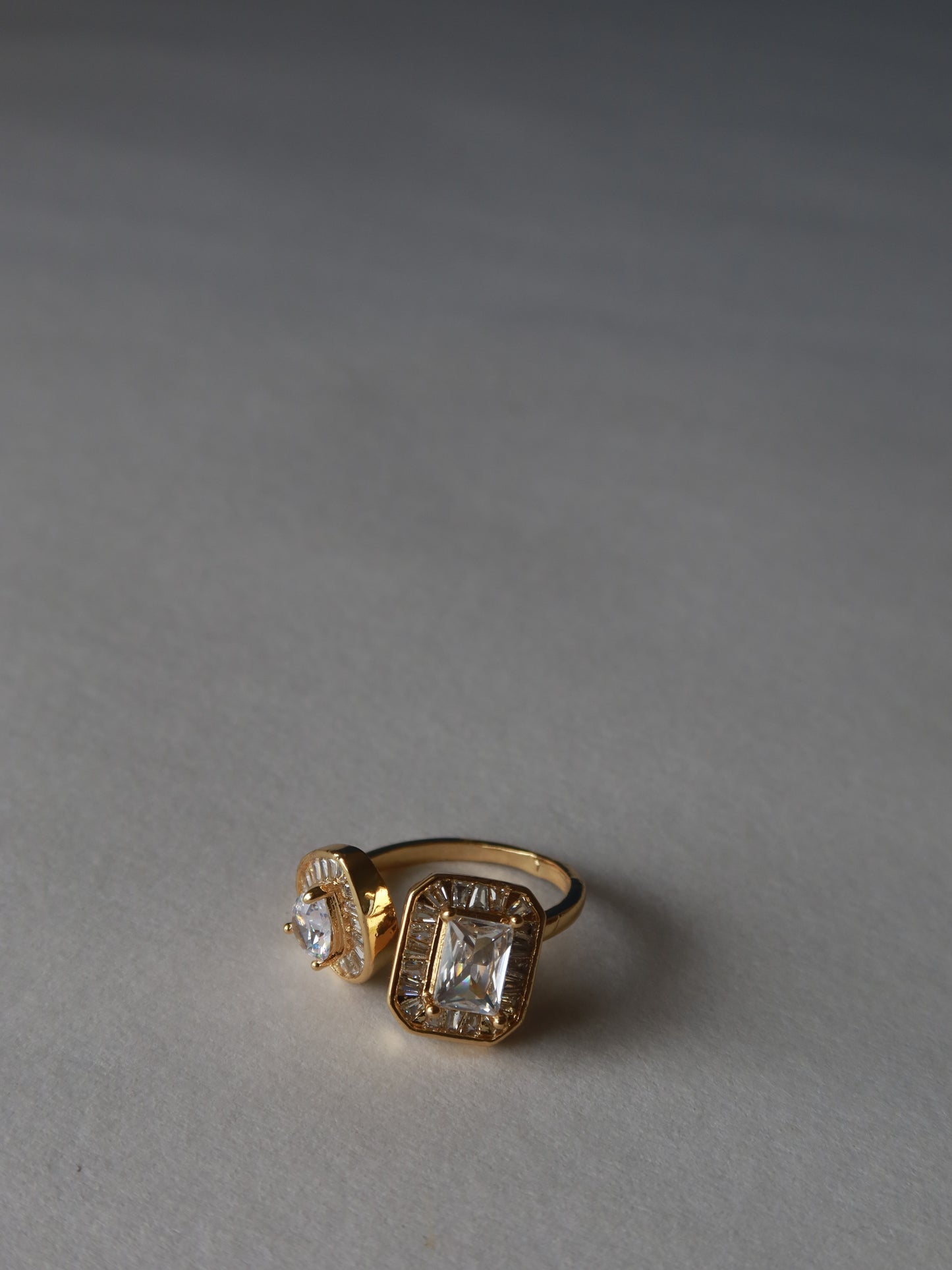 The Twin Halo Luxe