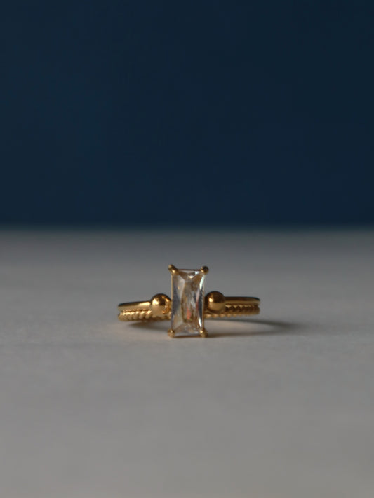 The Solis Solitaire