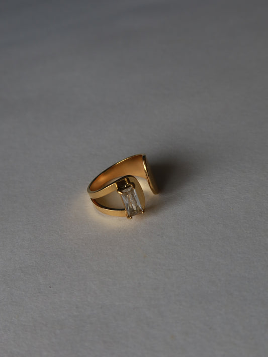Elysian Curve Ring